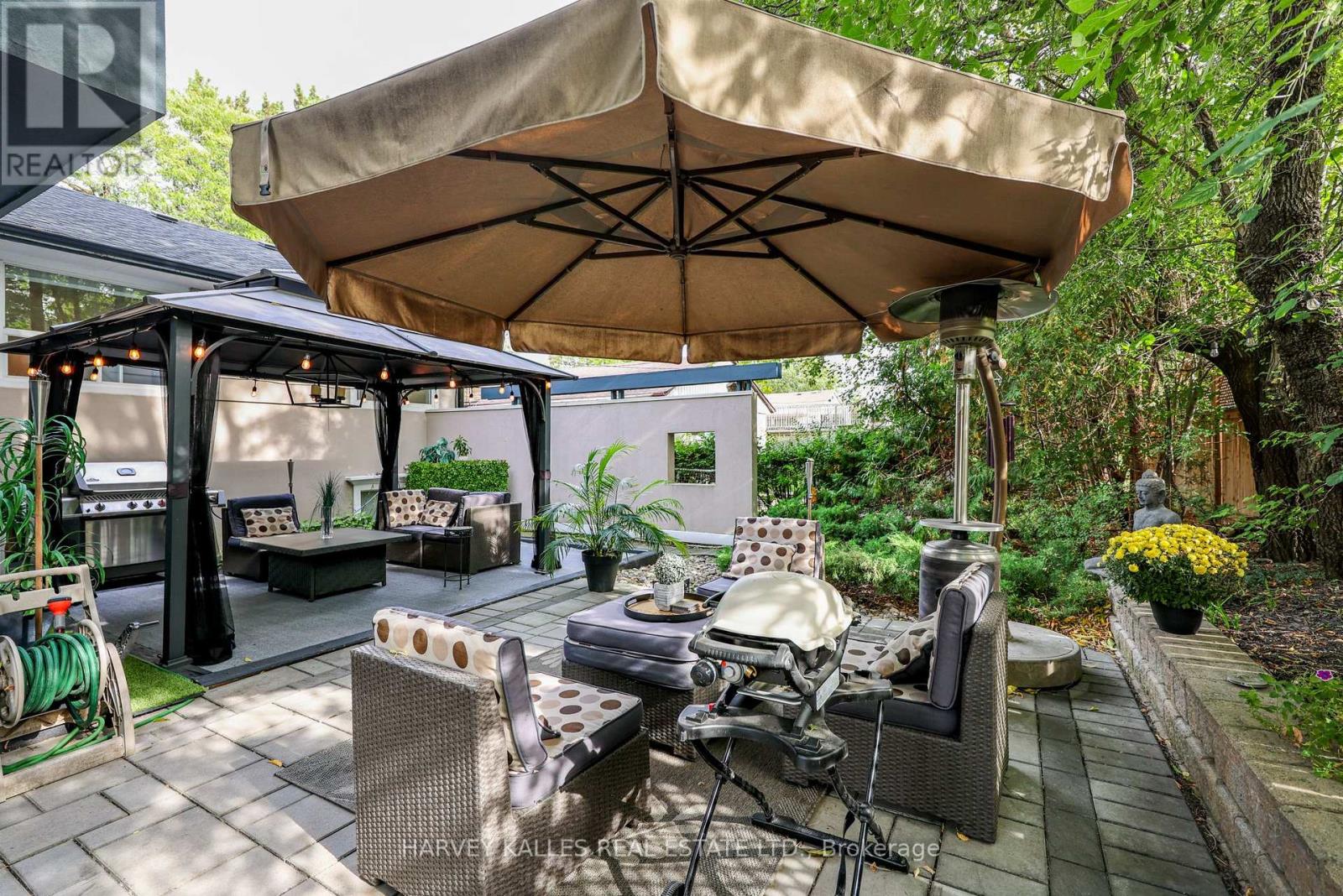 90 Berkinshaw Crescent, Toronto, Ontario  M3B 2T2 - Photo 44 - C14031184