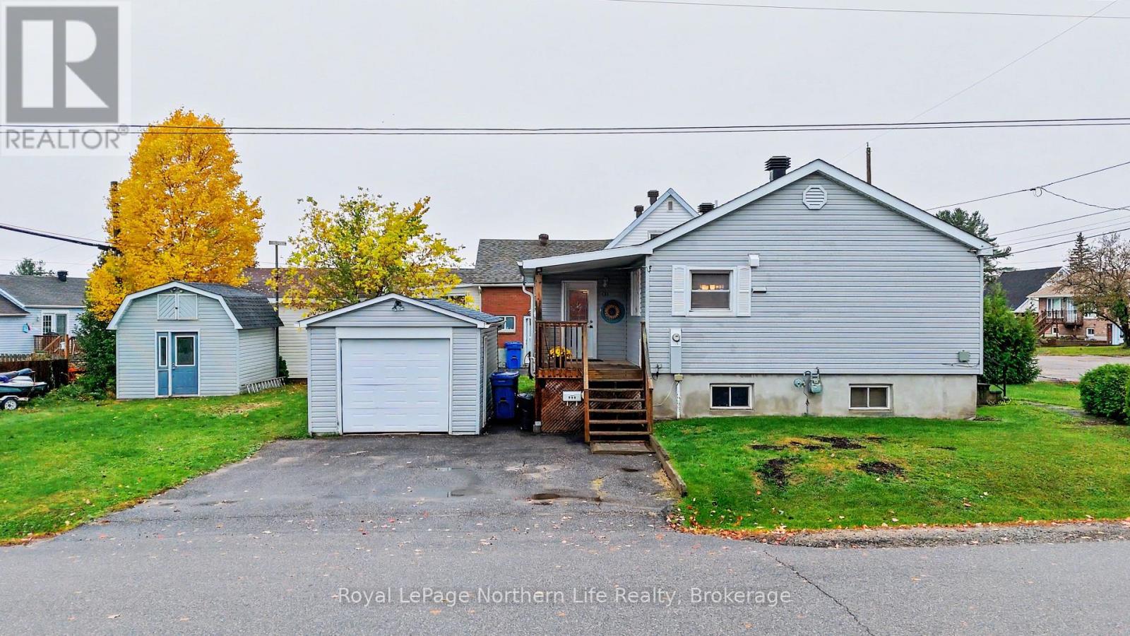 483 Aberdeen Avenue, North Bay, Ontario  P1B 7H5 - Photo 3 - X14032010