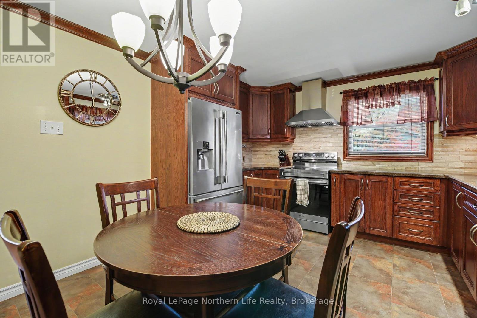 483 Aberdeen Avenue, North Bay, Ontario  P1B 7H5 - Photo 7 - X14032010