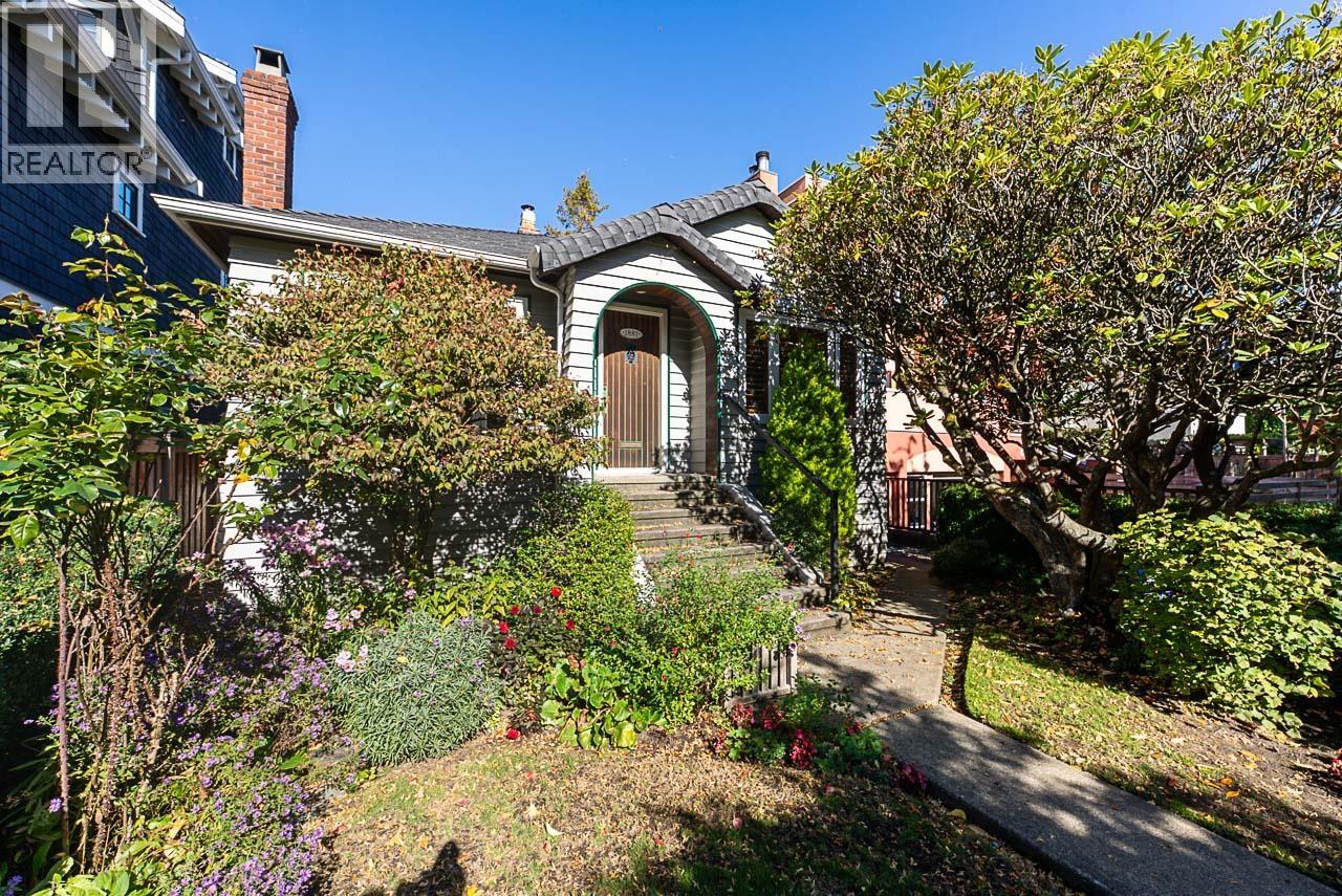 1881 Whyte Avenue, Vancouver, British Columbia  V6J 1B1 - Photo 2 - R3175160
