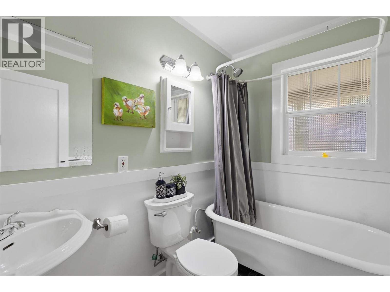 1233 Pine Street, Kamloops, British Columbia  V2C 3A8 - Photo 17 - 10403455