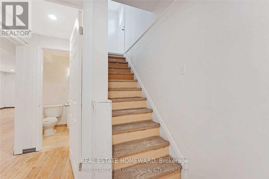 129 Castle Rock Drive, Richmond Hill (North Richvale), Ontario  L4C 6A1 - Photo 27 - N14030142