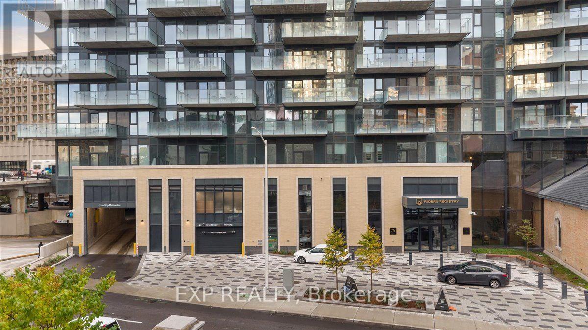 #304 - 74 Nicholas Street, Ottawa, Ontario  K1N 0H2 - Photo 2 - X13881520