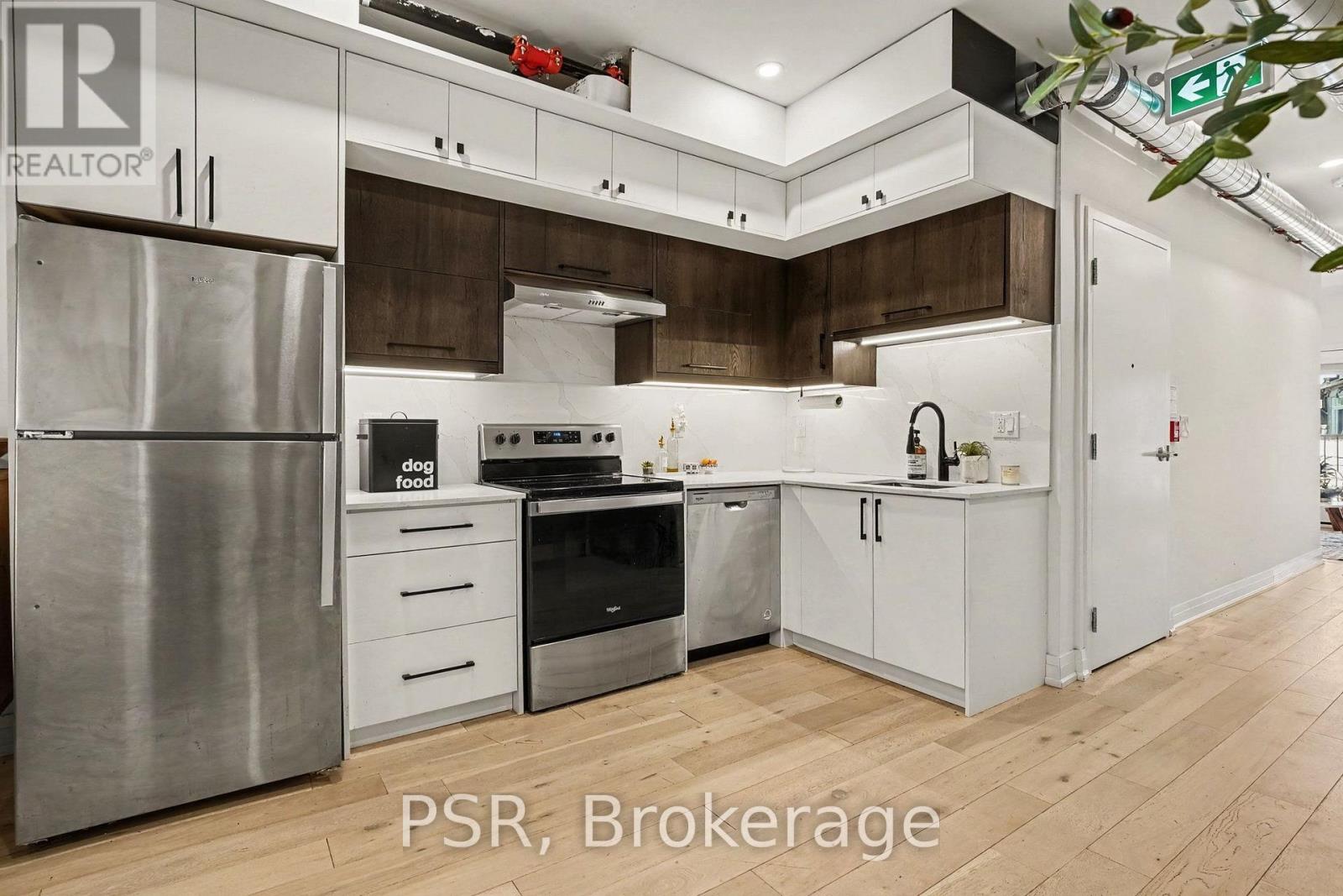 3 - 1171 Dundas Street, Toronto, Ontario  M6J 1X3 - Photo 8 - C14032000