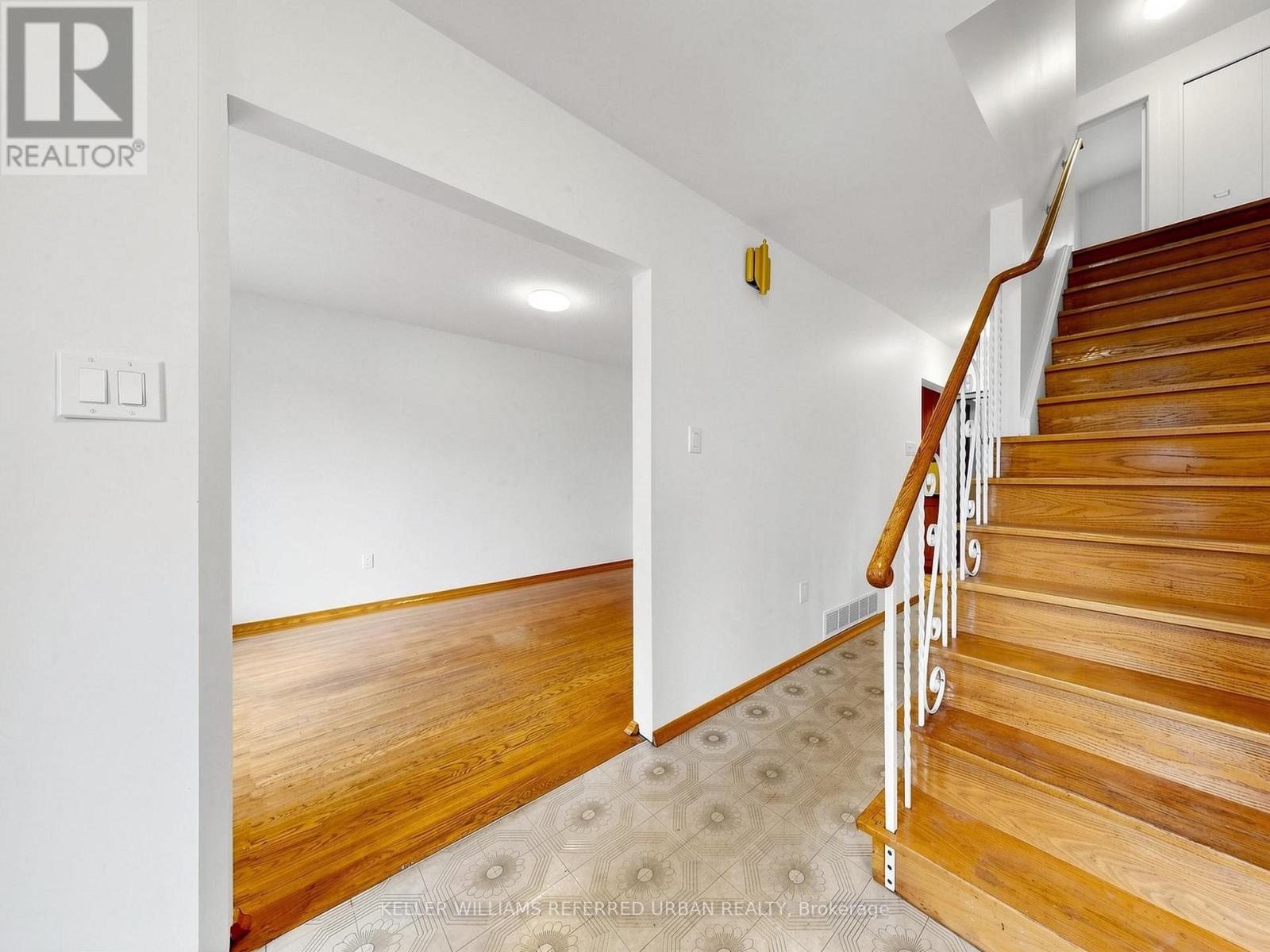 82 Crossbow Crescent, Toronto, Ontario  M2J 3M4 - Photo 25 - C14032108