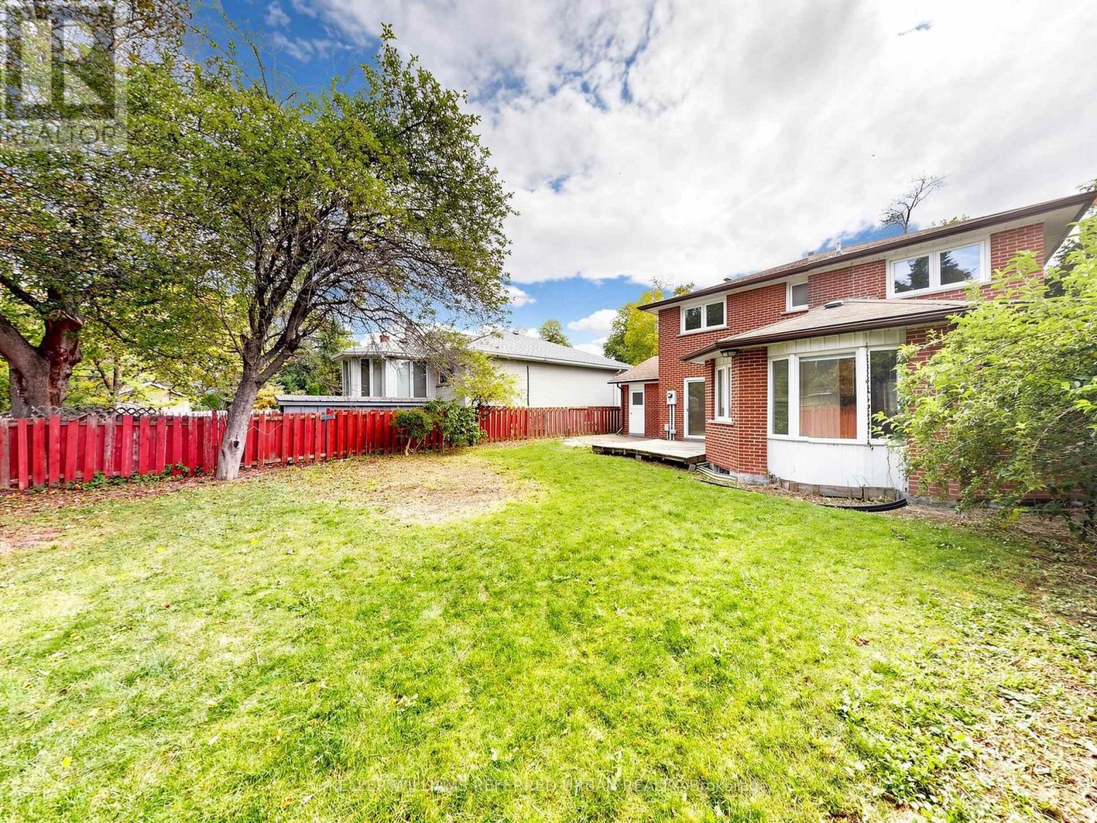 82 Crossbow Crescent, Toronto, Ontario  M2J 3M4 - Photo 46 - C14032108