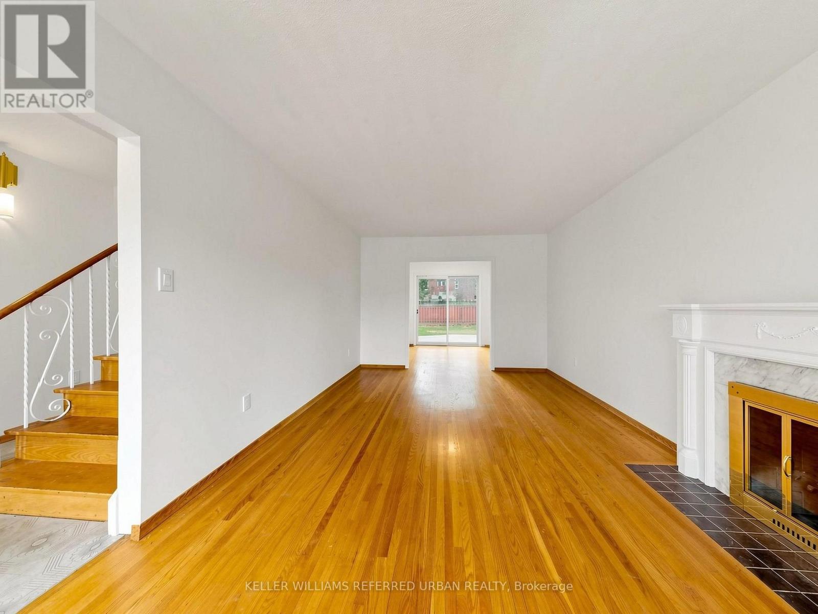 82 Crossbow Crescent, Toronto, Ontario  M2J 3M4 - Photo 8 - C14032108