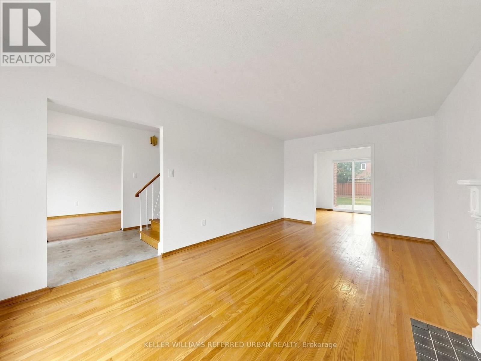 82 Crossbow Crescent, Toronto, Ontario  M2J 3M4 - Photo 9 - C14032108