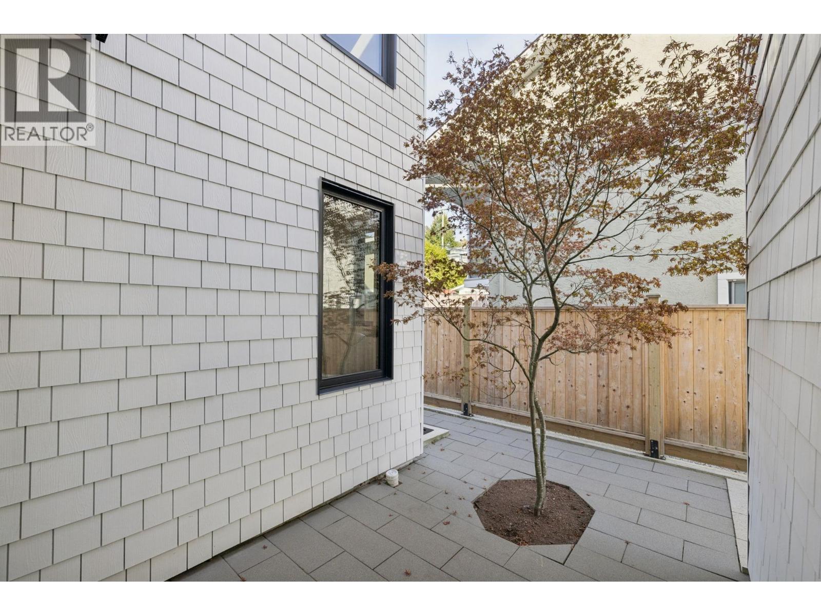 366 W 25th Street, North Vancouver, British Columbia  V7N 2G1 - Photo 34 - R3175049