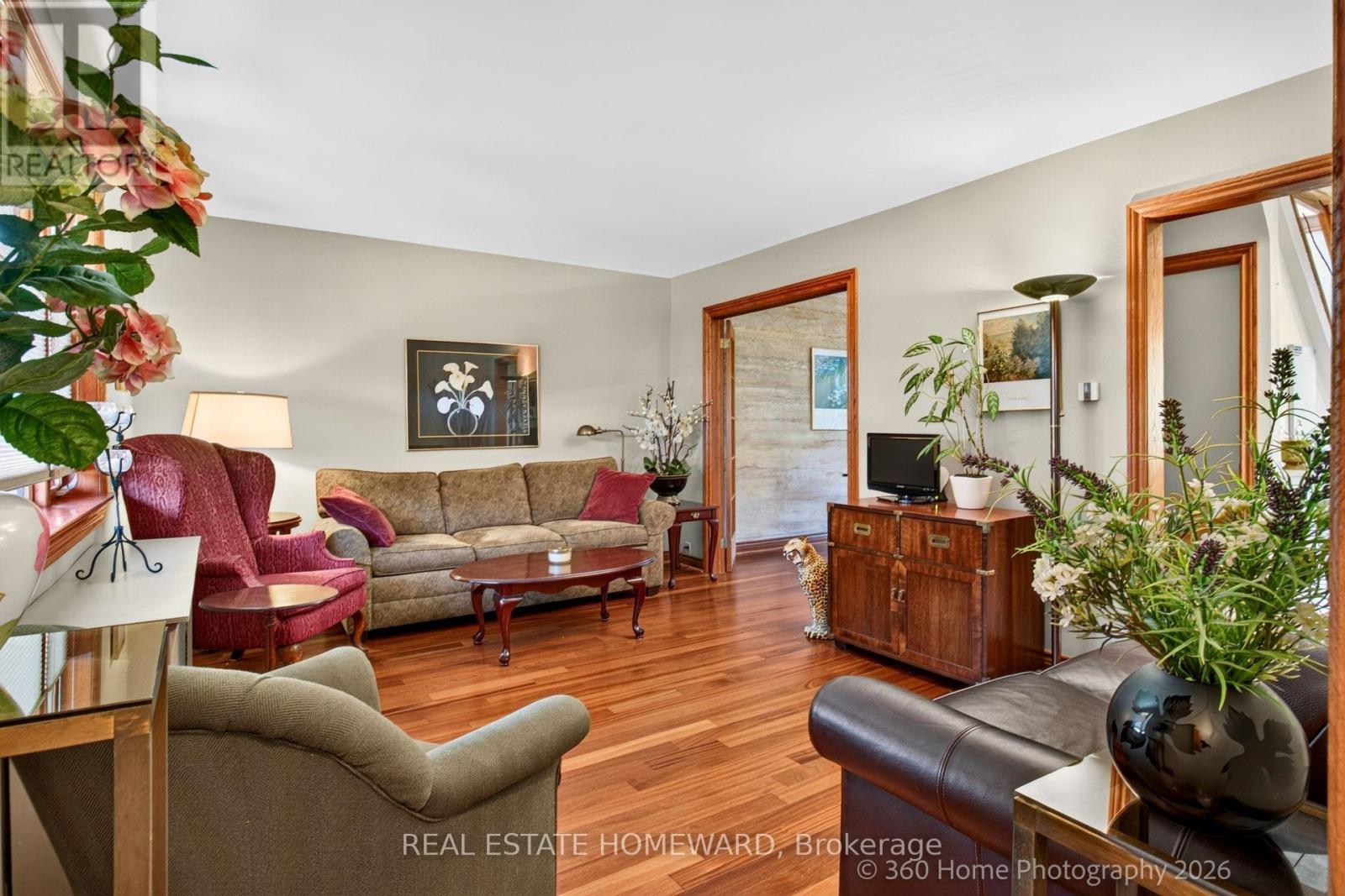 62 Clonmore Drive, Toronto, Ontario  M1N 1X8 - Photo 2 - E14032060