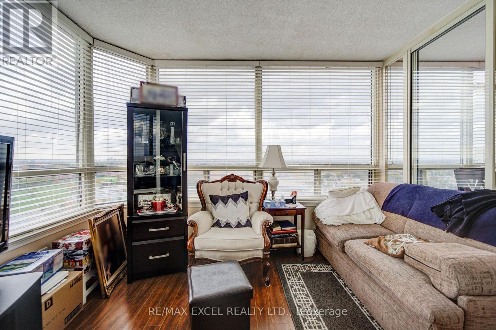1403 - 300 Alton Towers Circle, Toronto, Ontario  M1V 4X9 - Photo 26 - E14032088