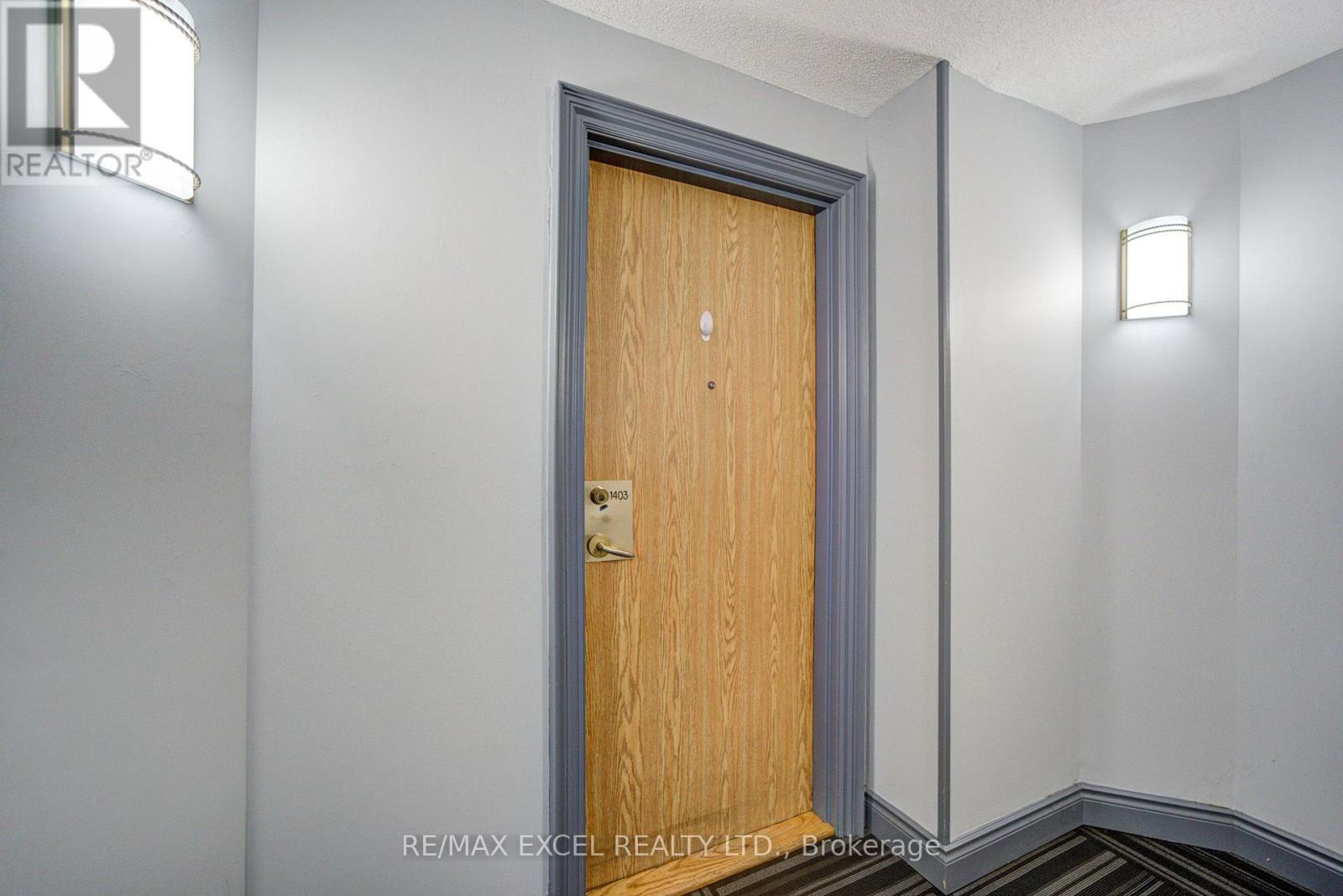 1403 - 300 Alton Towers Circle, Toronto, Ontario  M1V 4X9 - Photo 5 - E14032088