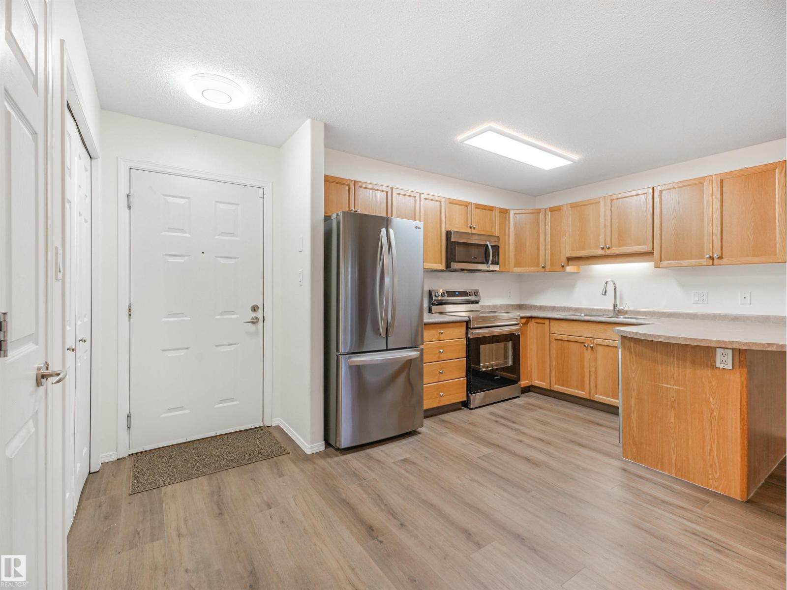 #112 13635 34 ST NW