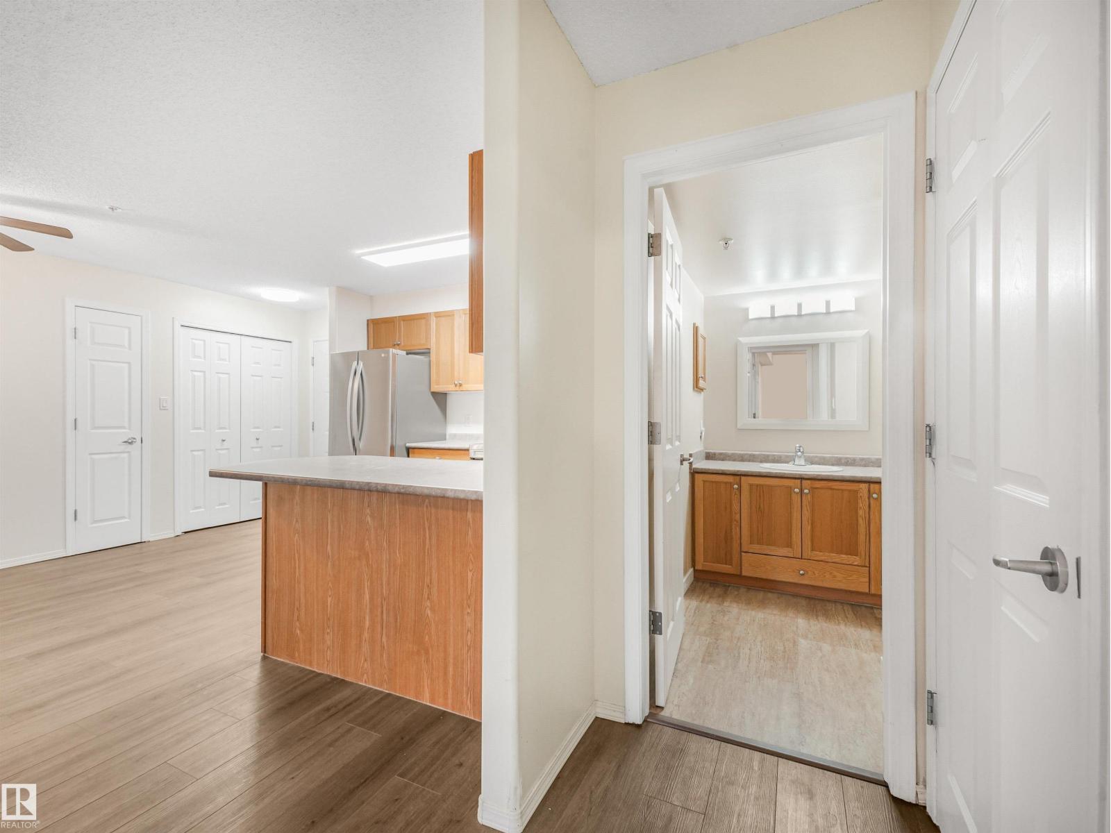 #112 13635 34 ST NW