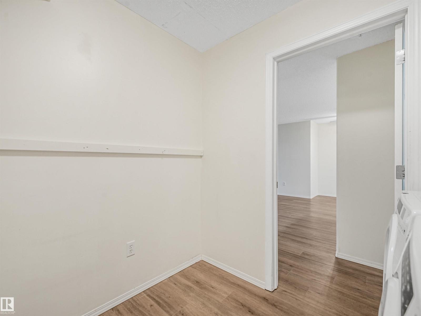 #112 13635 34 ST NW
