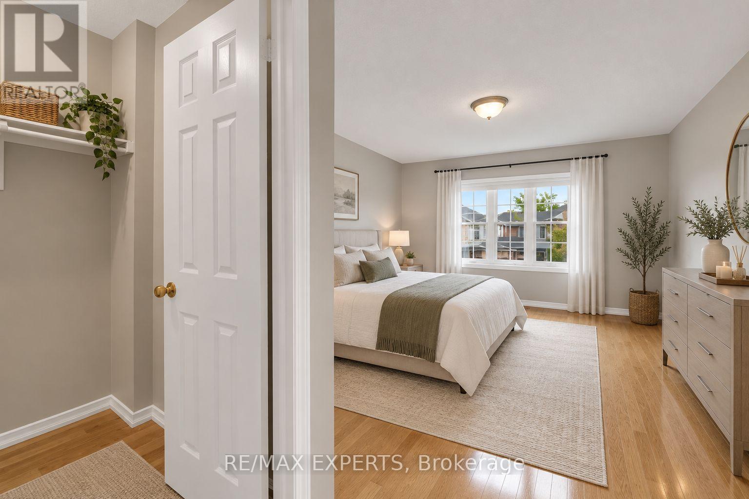 117 Pinedale Gate, Vaughan, Ontario  L4L 8X3 - Photo 23 - N14032016
