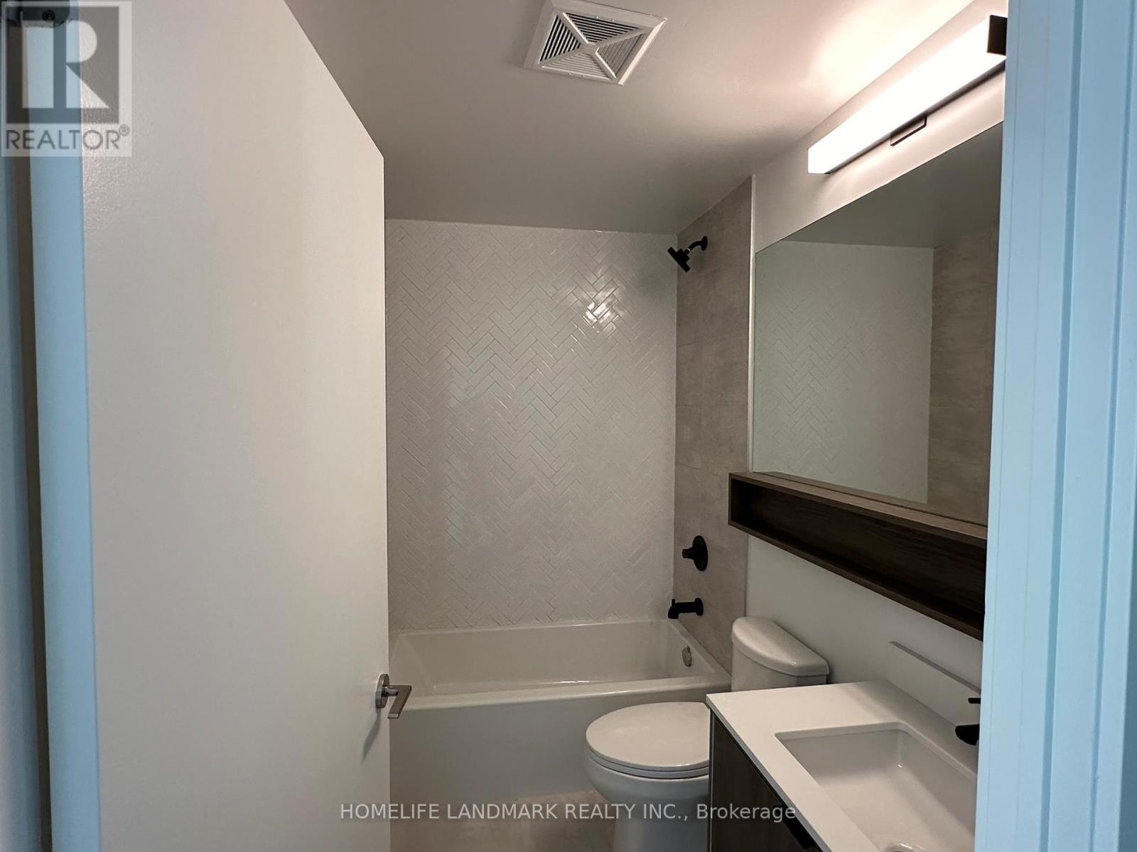 209 - 8888 Yonge Street, Richmond Hill (South Richvale), Ontario  L4C 6Z1 - Photo 17 - N14032034
