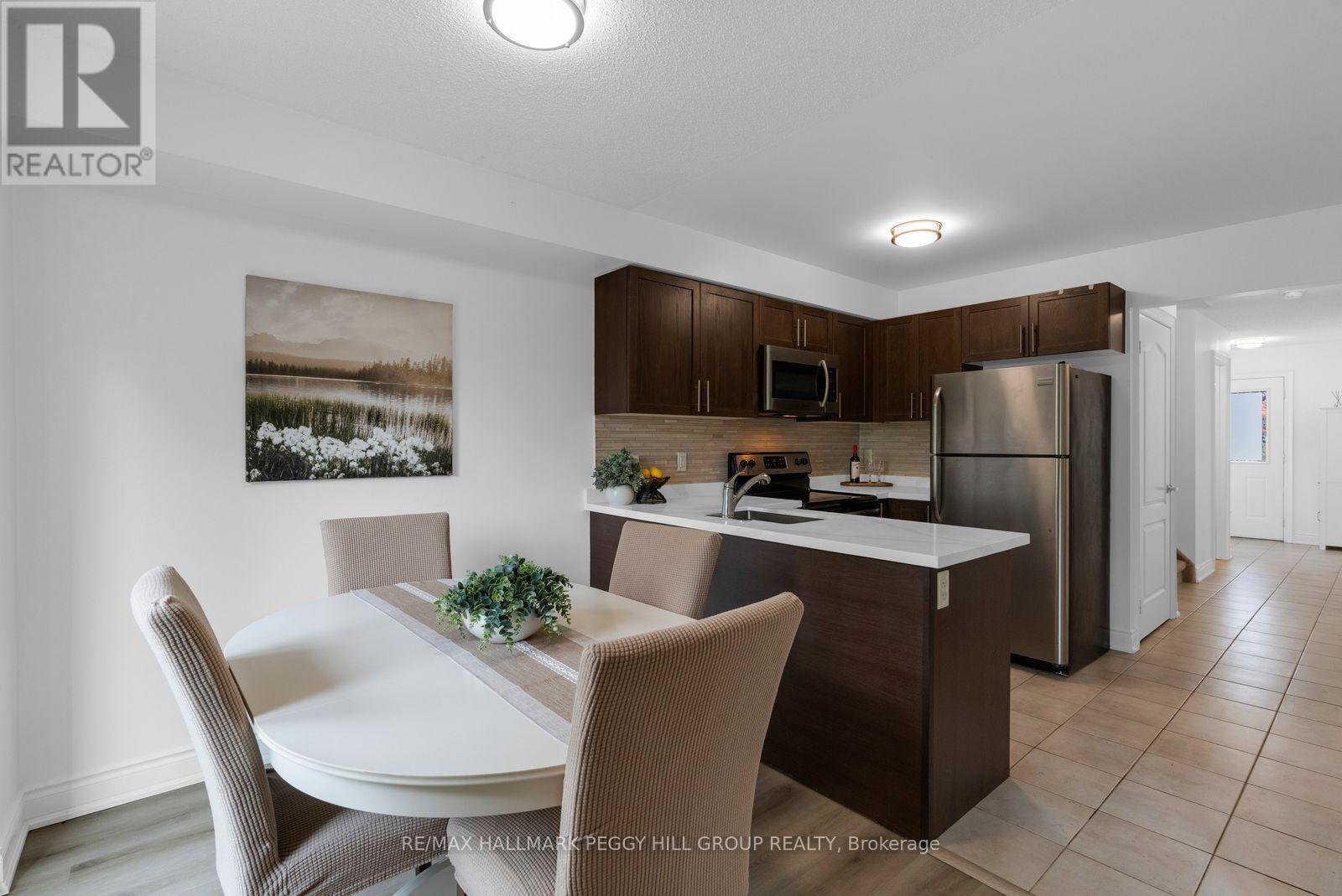 3 - 31 Madelaine Drive, Barrie, Ontario L9J 0G8 - Photo 2 - S14032094