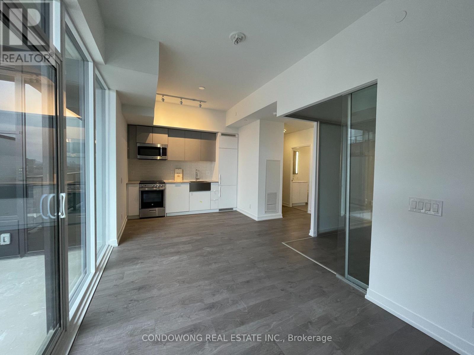 Lp9 - 270 Dufferin Street, Toronto, Ontario  M6K 0H8 - Photo 8 - W14031992