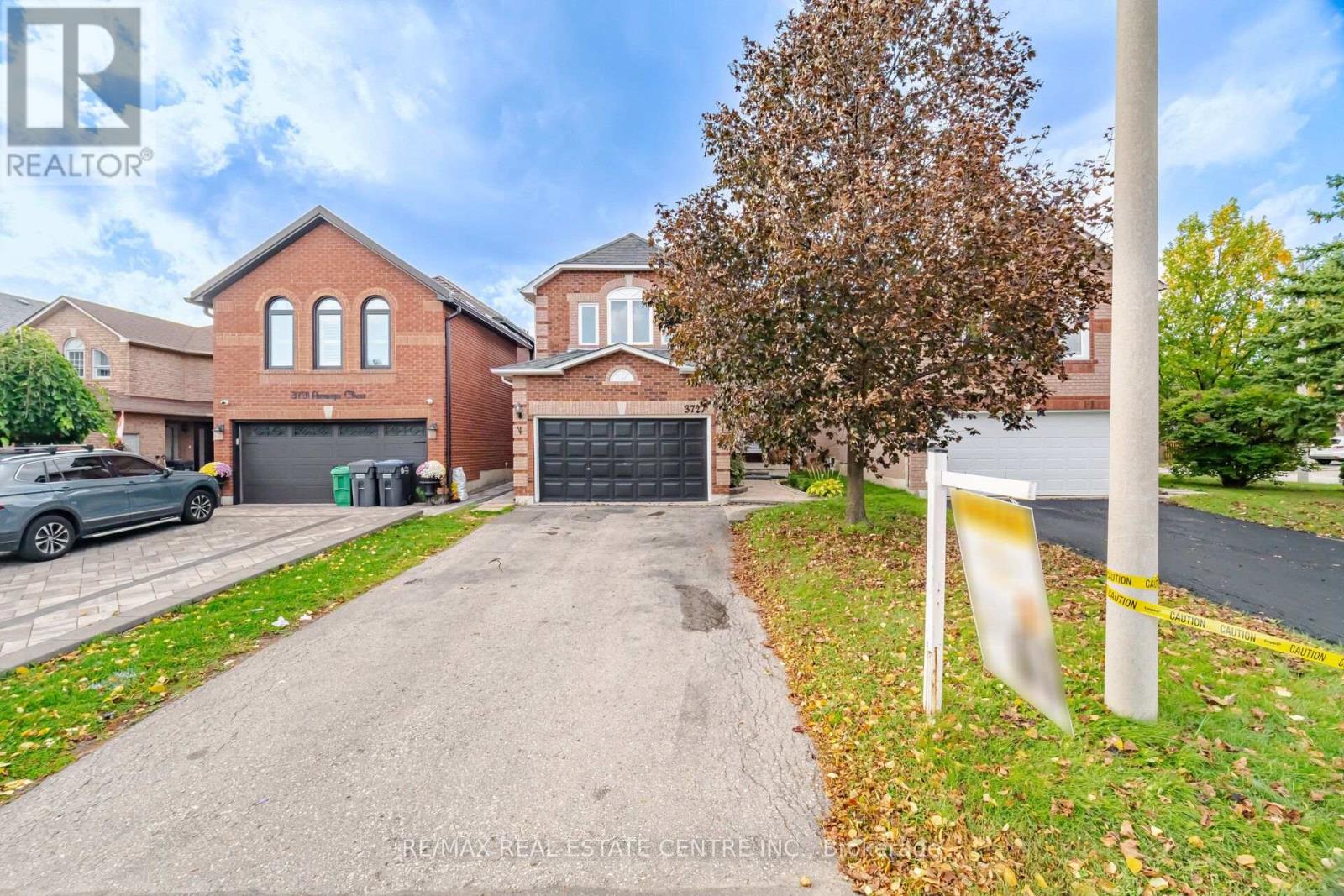 3727 Althorpe Circle, Mississauga, Ontario  L5N 7G5 - Photo 4 - W14032012
