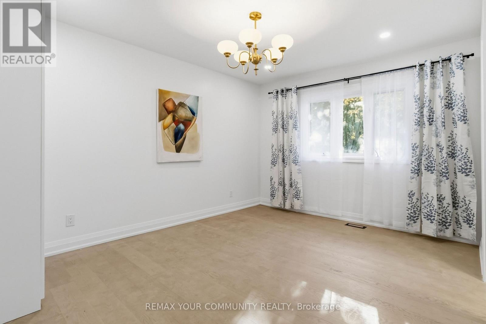 2063 Waters Edge Drive, Oakville, Ontario  L6L 1A3 - Photo 23 - W14032030