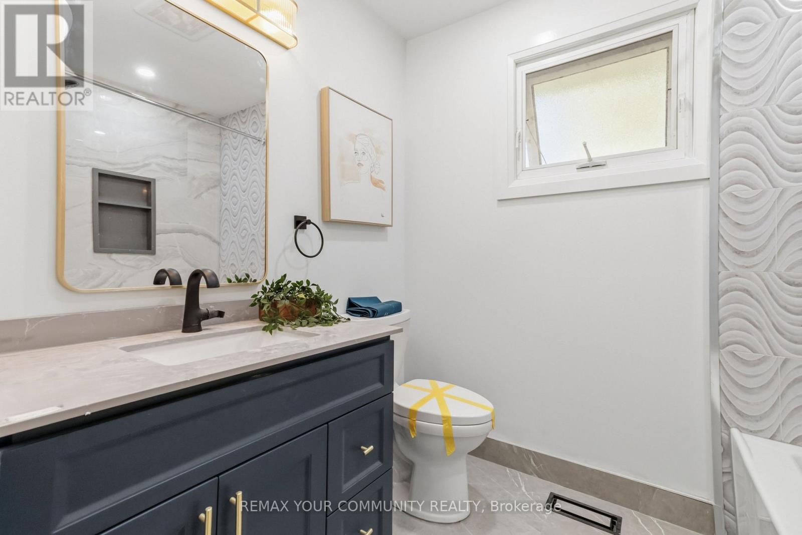 2063 Waters Edge Drive, Oakville, Ontario  L6L 1A3 - Photo 27 - W14032030