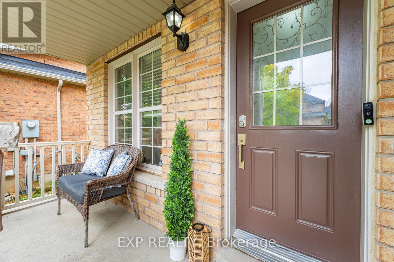 141 Weston Drive, Milton, Ontario  L9T 0V6 - Photo 2 - W14032054