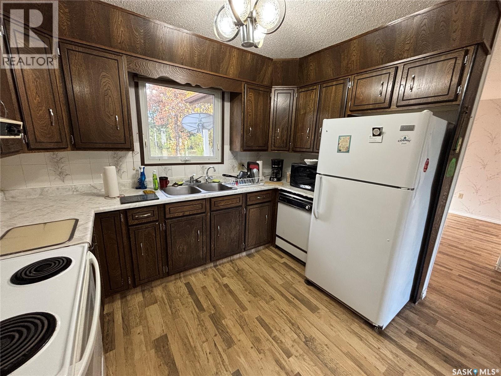 411 Caskey Drive, Melfort, Saskatchewan  S0E 1A0 - Photo 8 - SK047578