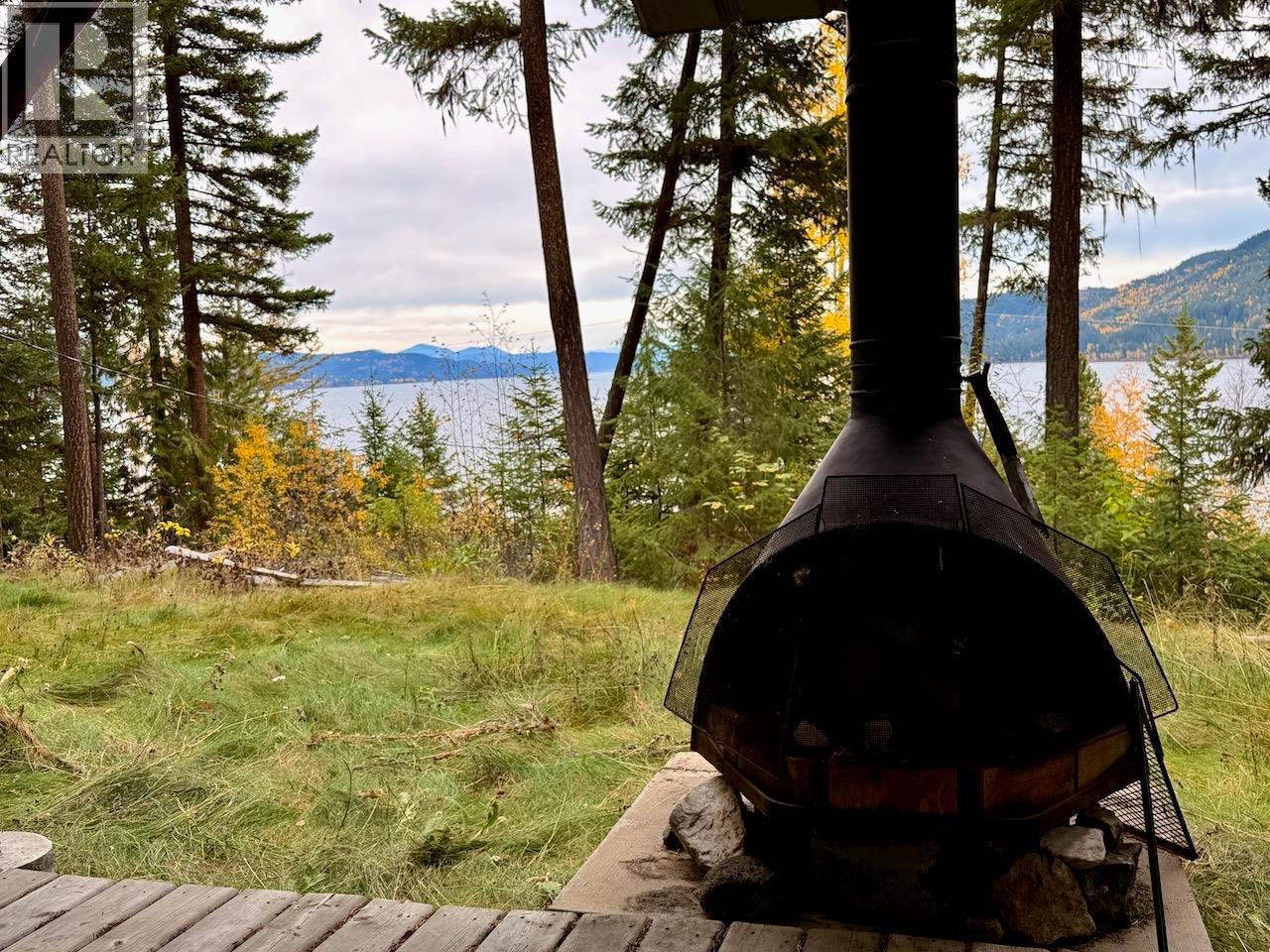 3611 Canim Place, Canim Lake, British Columbia  V0K 1J0 - Photo 8 - R3175194