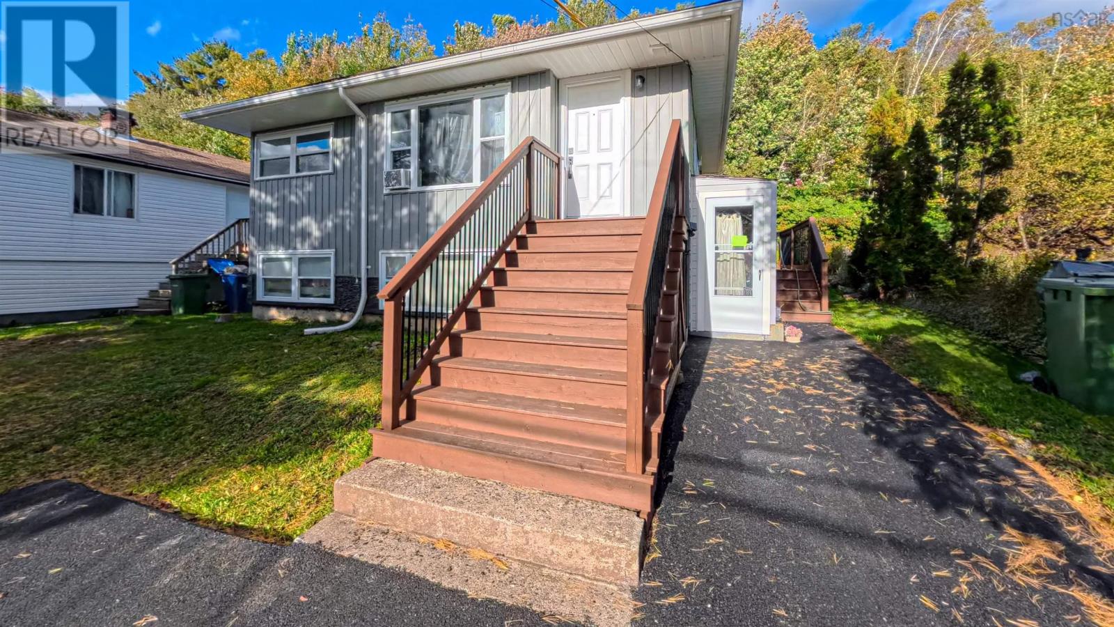 23 Mountain Avenue, Dartmouth, Nova Scotia  B2X 1E9 - Photo 5 - 202625839