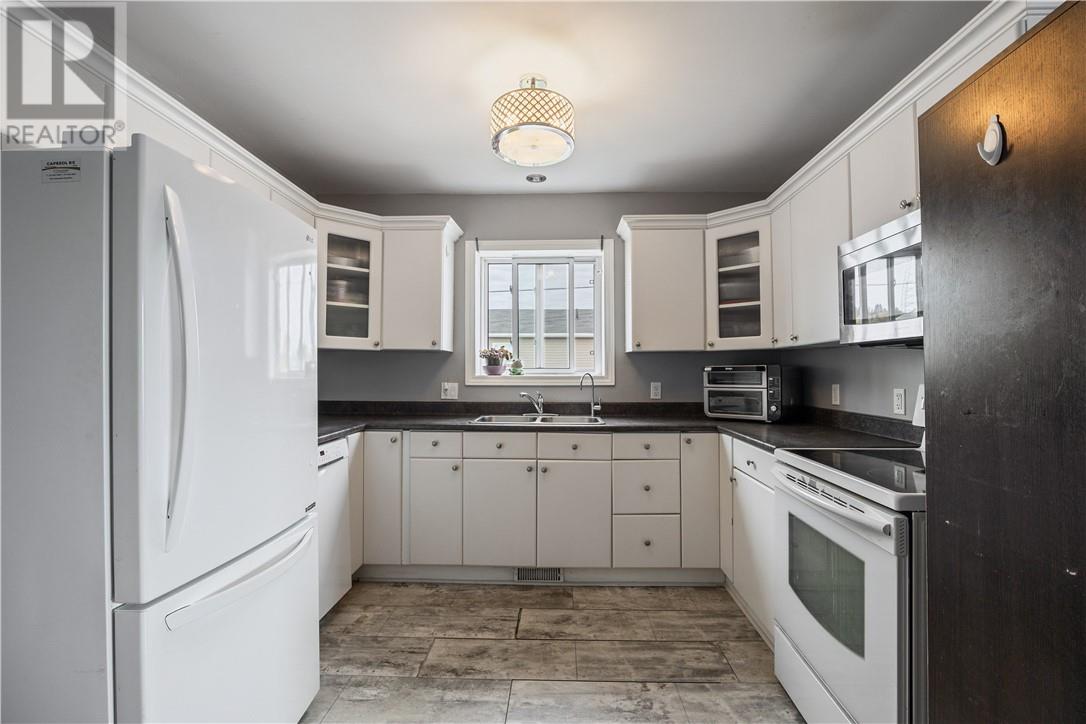 3 Frank Street, Capreol, Ontario  P0M 1H0 - Photo 4 - 2130923