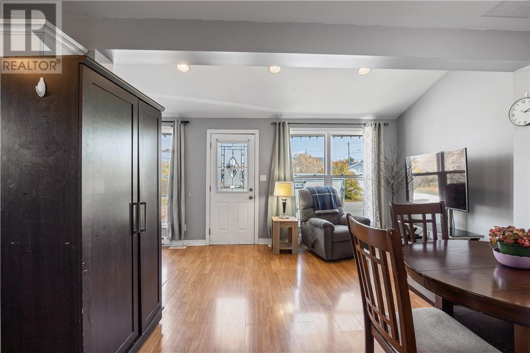 3 Frank Street, Capreol, Ontario  P0M 1H0 - Photo 7 - 2130923