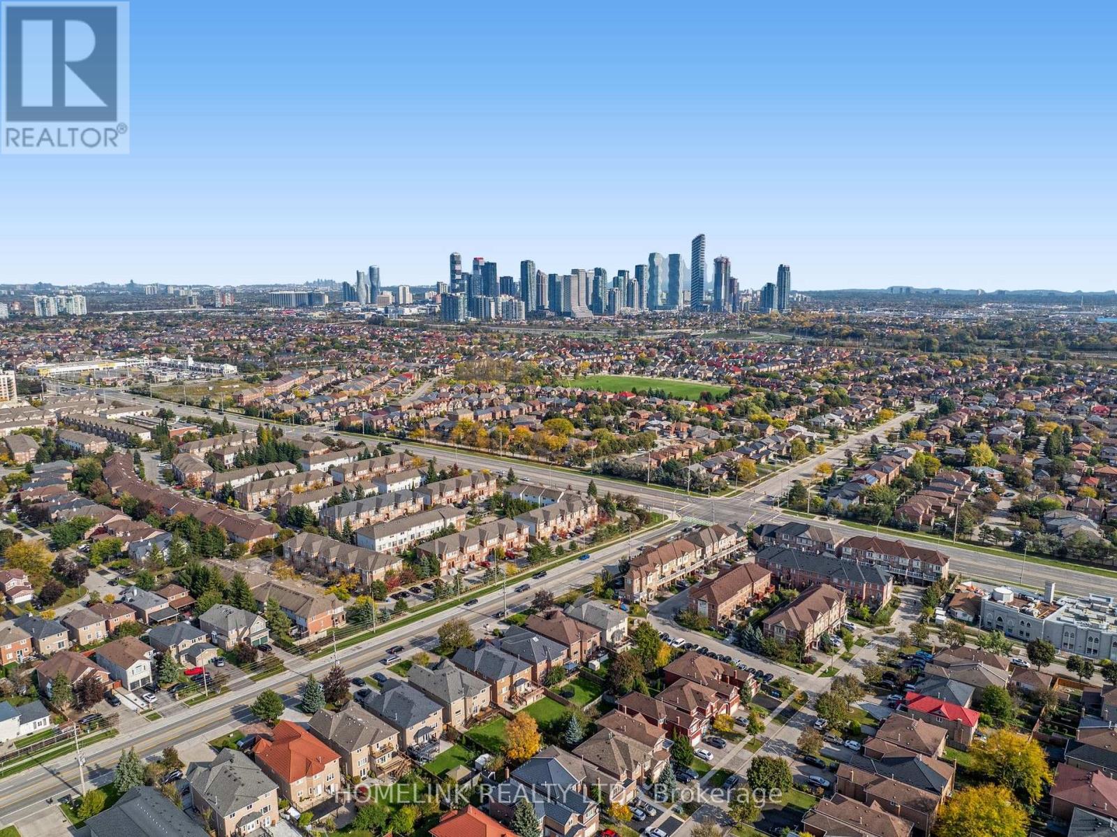 5054 Terry Fox Way, Mississauga, Ontario  L5V 1R7 - Photo 7 - W14024022