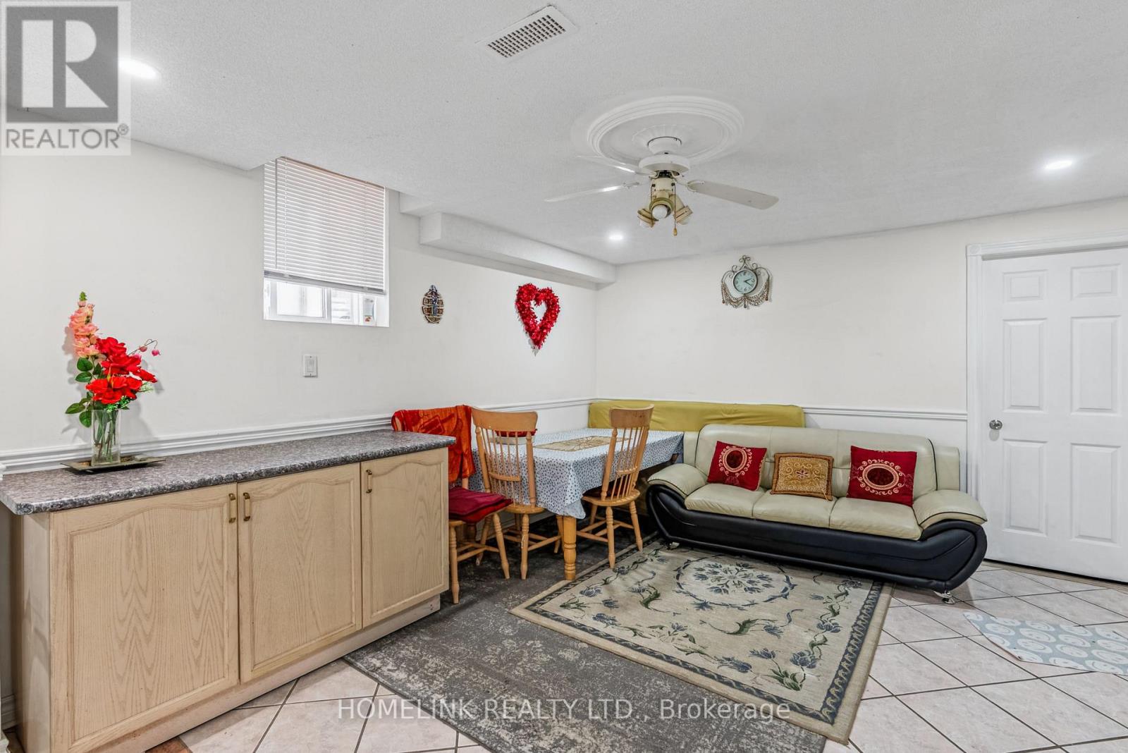 5054 Terry Fox Way, Mississauga, Ontario  L5V 1R7 - Photo 45 - W14024022
