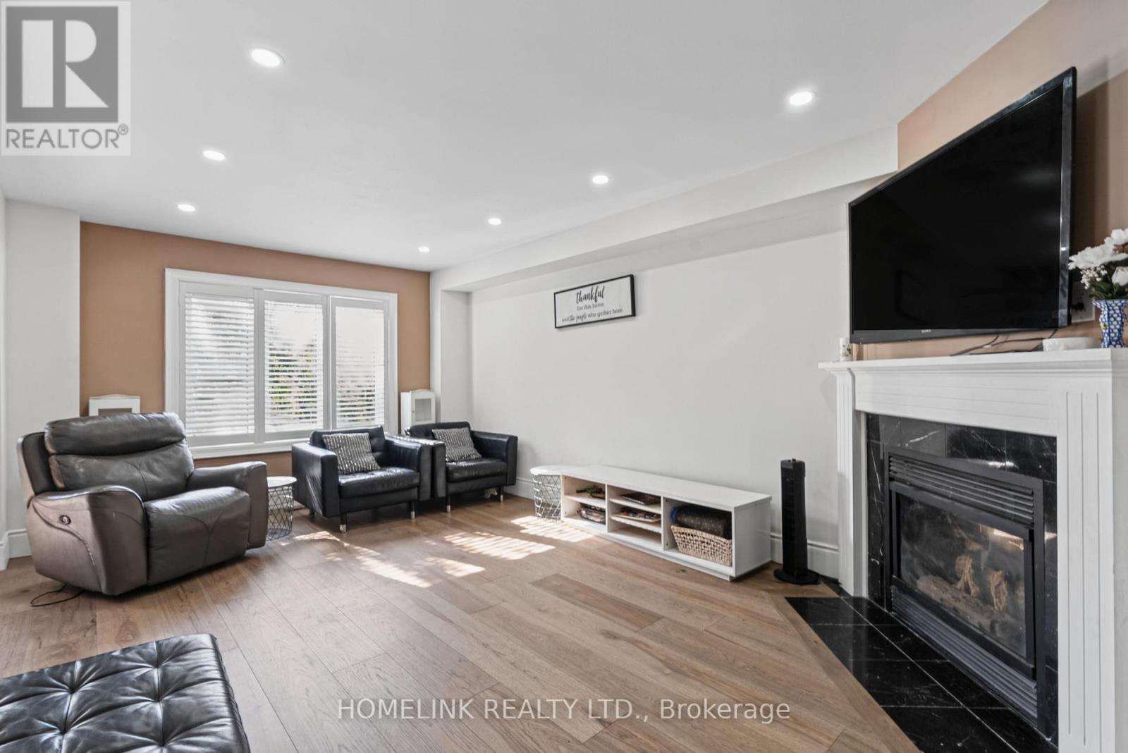 5054 Terry Fox Way, Mississauga, Ontario  L5V 1R7 - Photo 16 - W14024022