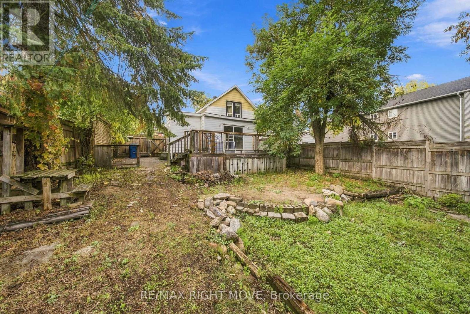 173 Barrie Road, Orillia, Ontario  L3V 2P6 - Photo 34 - S13886574