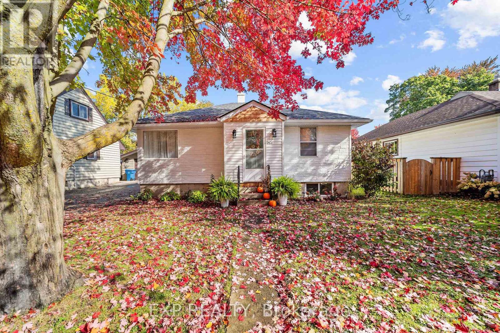 264 Douglas Street, Stratford, Ontario  N5A 5R2 - Photo 1 - X14032218