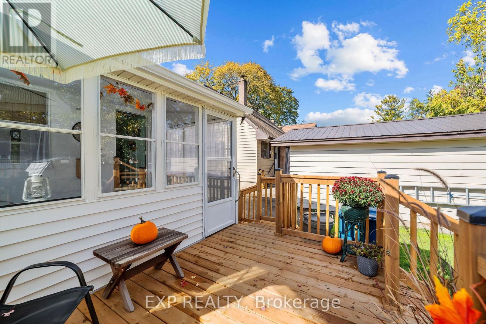 264 Douglas Street, Stratford, Ontario  N5A 5R2 - Photo 10 - X14032218