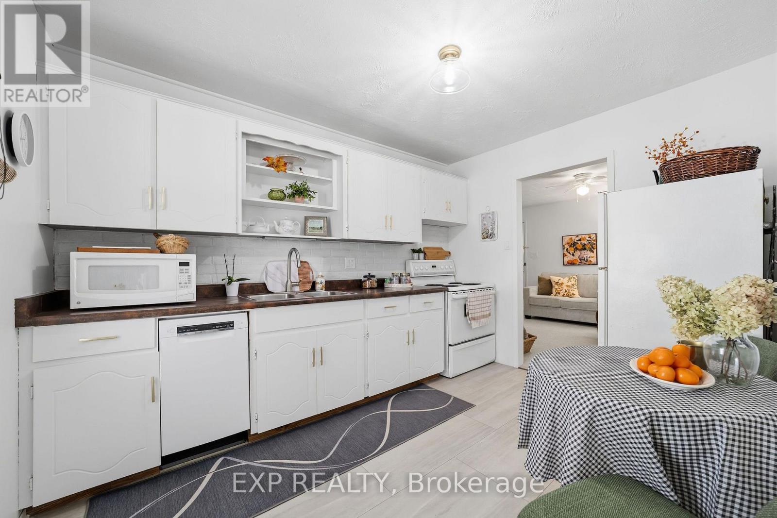 264 Douglas Street, Stratford, Ontario  N5A 5R2 - Photo 19 - X14032218