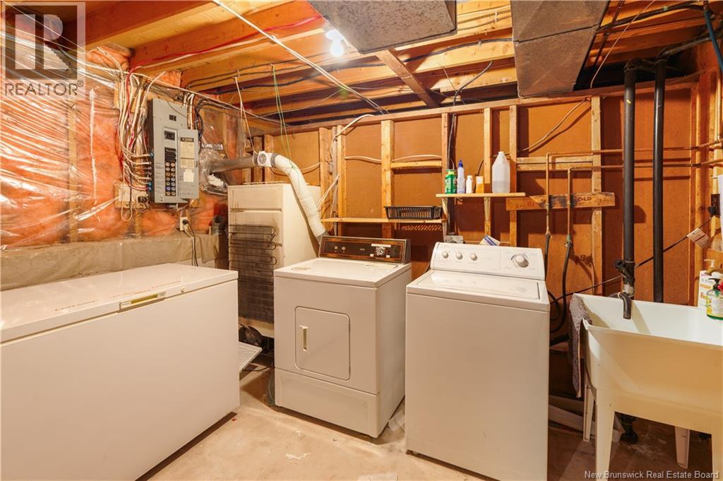 27 Brewster Street, Riverview, New Brunswick  E1B 3M7 - Photo 32 - NB148137