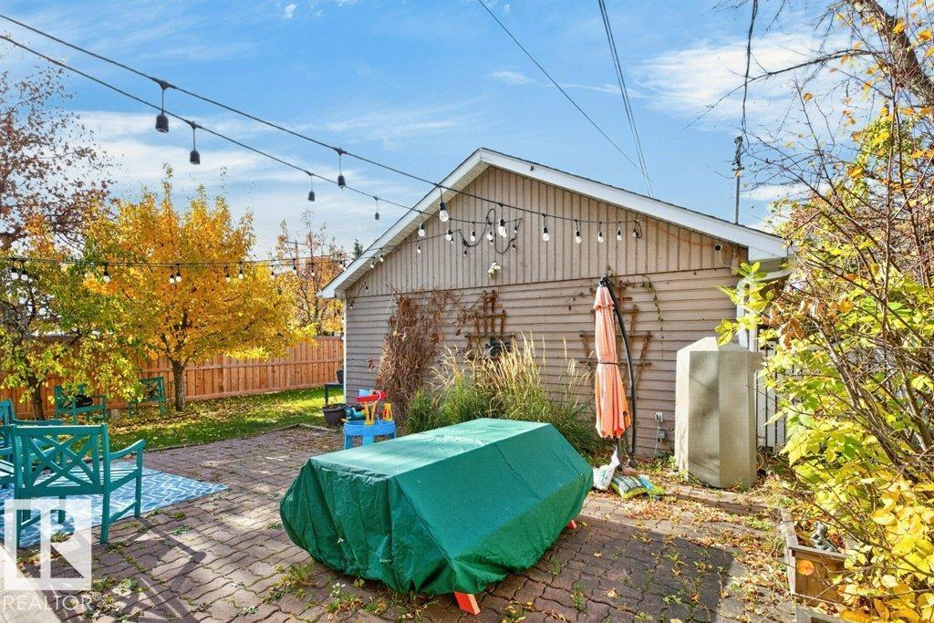 11204 127 ST NW