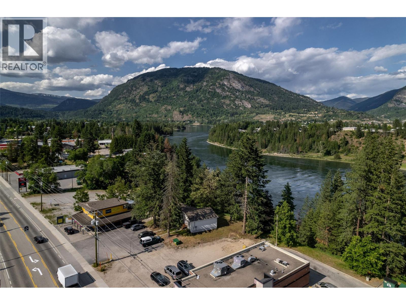 1451 Columbia Avenue, Castlegar, British Columbia  V1N 1H8 - Photo 25 - 10351656