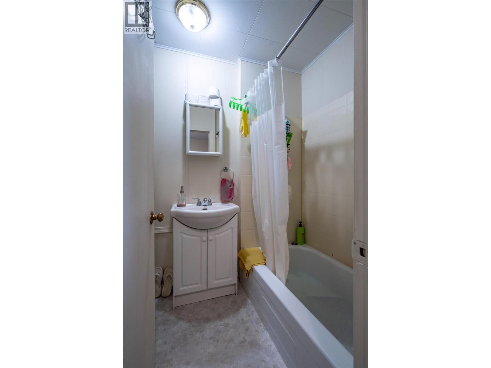 1451 Columbia Avenue, Castlegar, British Columbia  V1N 1H8 - Photo 65 - 10351656