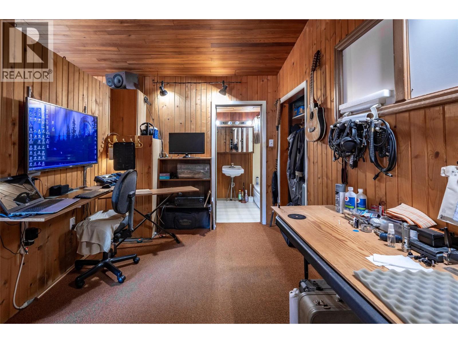 1451 Columbia Avenue, Castlegar, British Columbia  V1N 1H8 - Photo 58 - 10351656