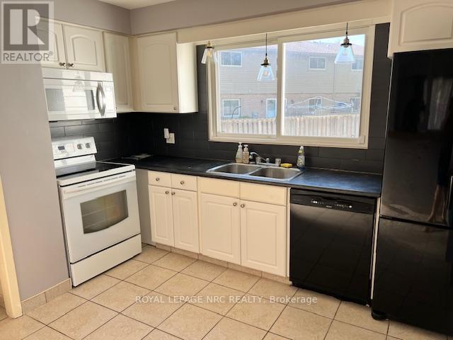 4227 Briarwood Avenue, Niagara Falls, Ontario  L2E 6Z1 - Photo 6 - X14032464