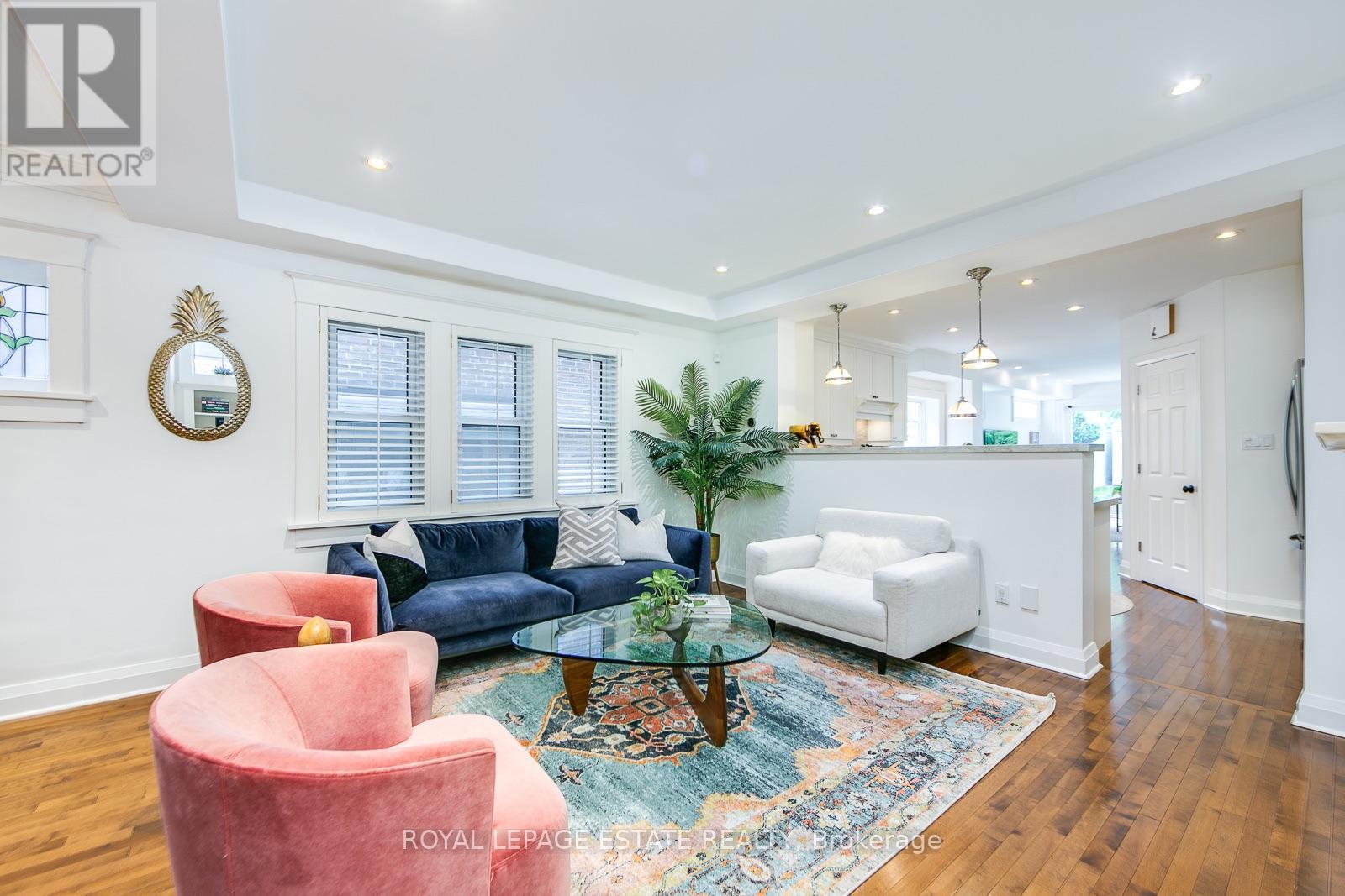 80 Elmer Avenue, Toronto, Ontario  M4L 3R7 - Photo 10 - E13765230