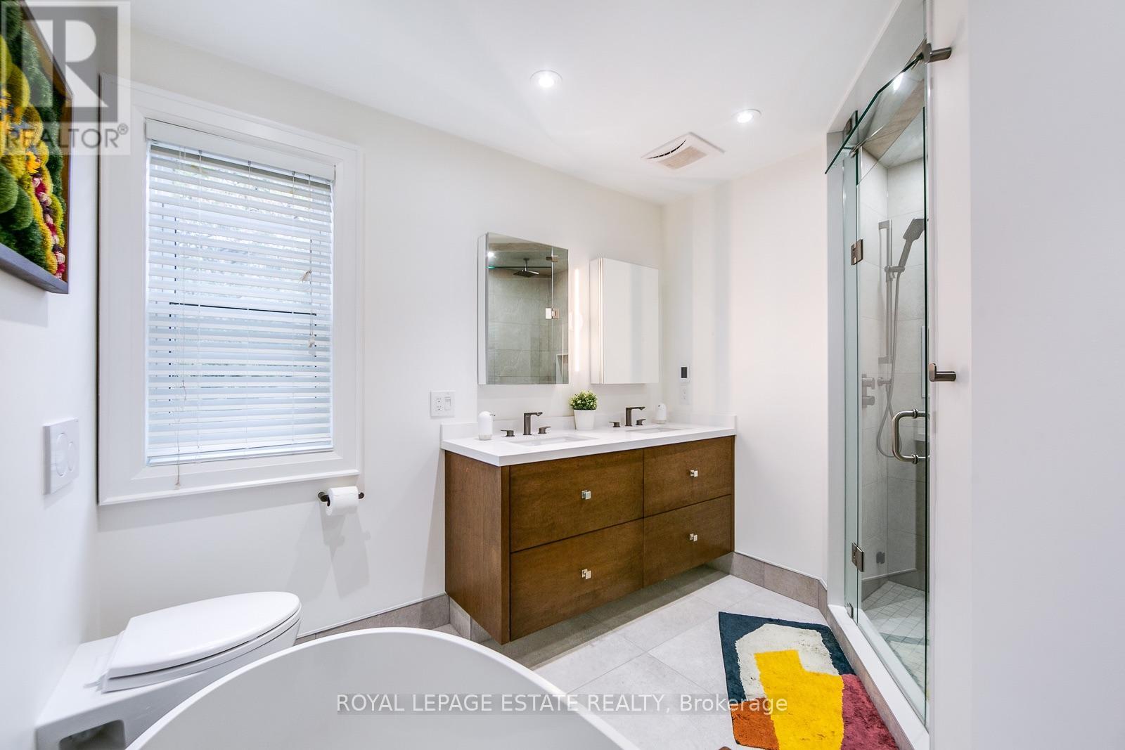 80 Elmer Avenue, Toronto, Ontario  M4L 3R7 - Photo 42 - E13765230