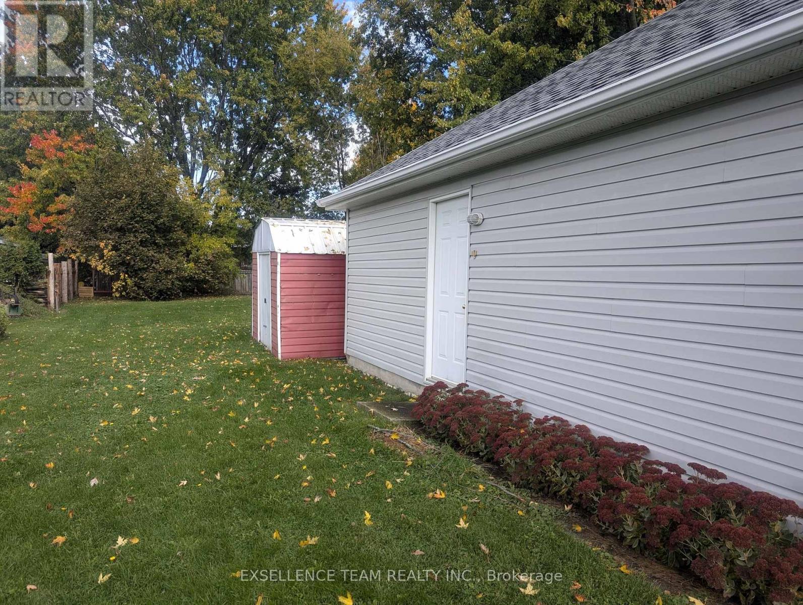 13 St Lawrence Street, South Stormont, Ontario  K0C 1M0 - Photo 2 - X14032446