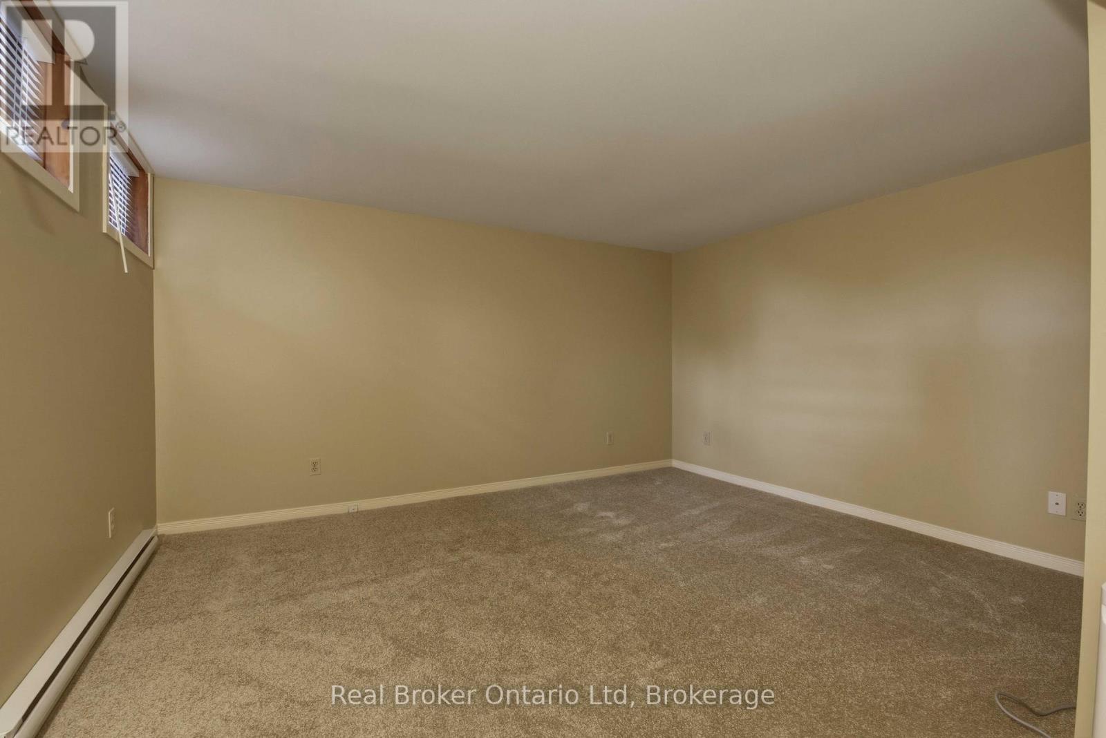 940 5th Avenue E, Owen Sound, Ontario N4K 2S2 - Photo 11 - X14032486