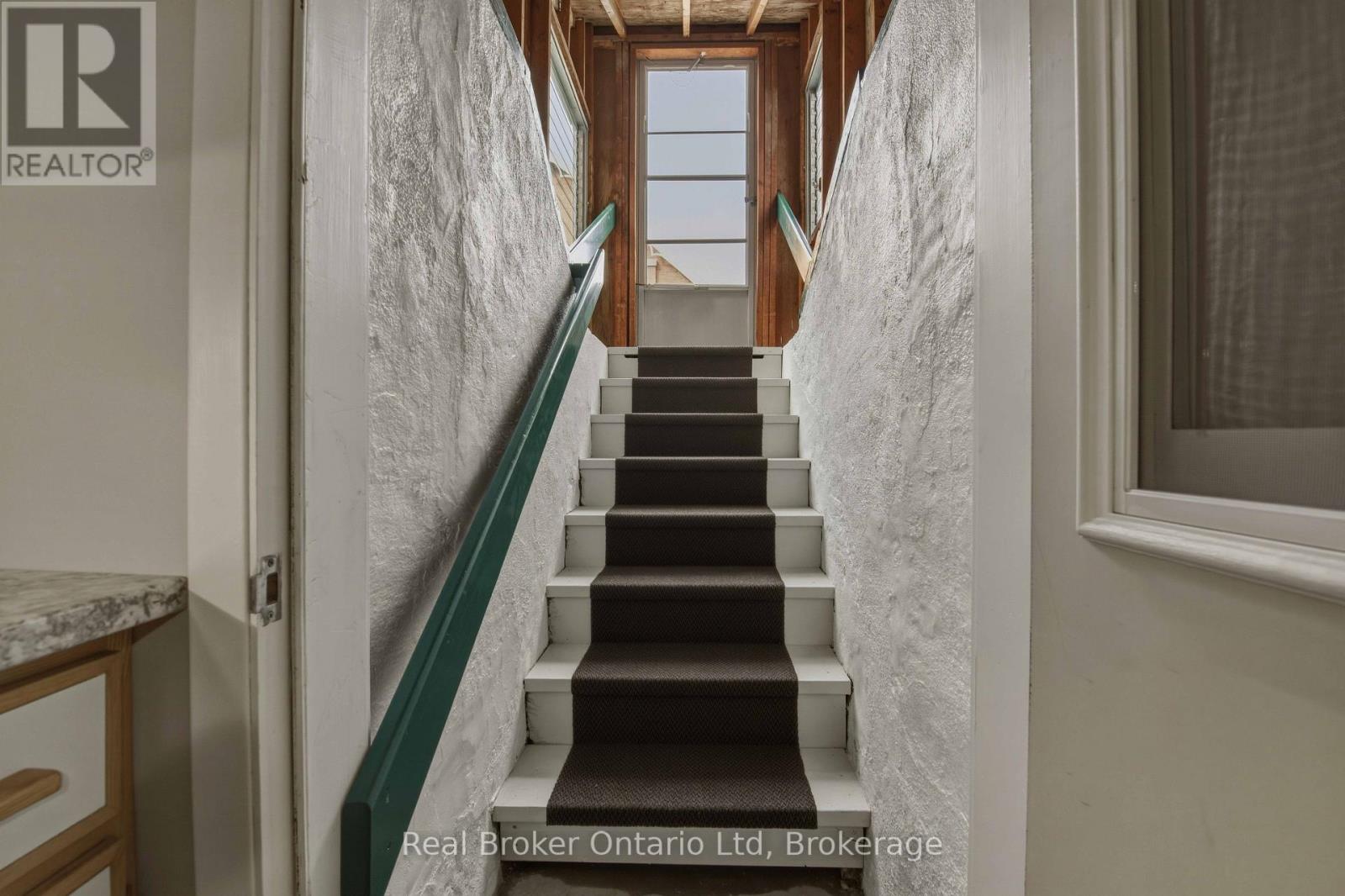 940 5th Avenue E, Owen Sound, Ontario N4K 2S2 - Photo 4 - X14032486